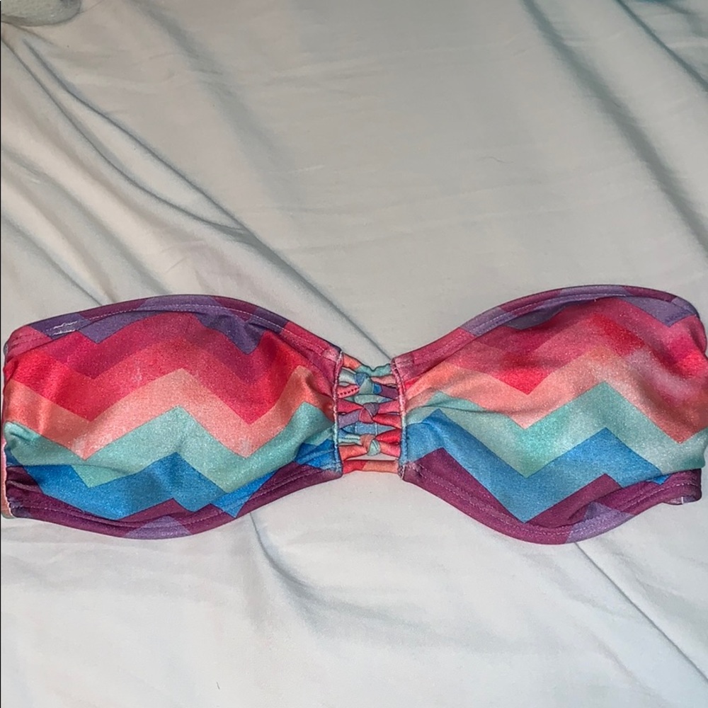 O’Neill bikini top